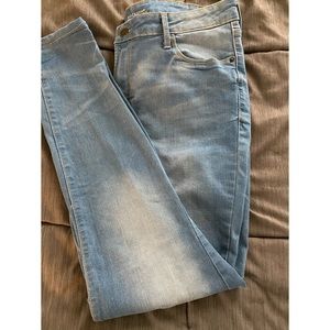 Women’s old navy jeans size 16
